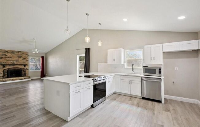 MOVE IN READY! Plano area!