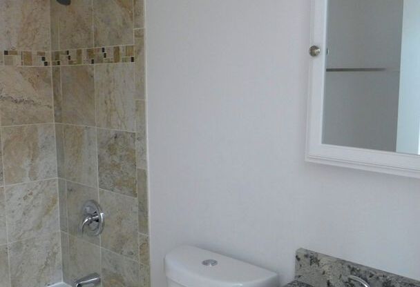 1 bed, 1 bath, 640 sqft, $1,650, Unit 501