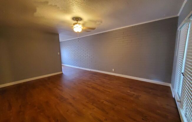 Town & Country Apartments