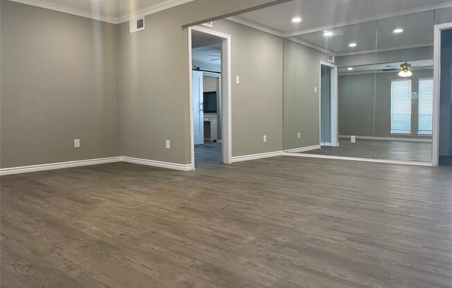 5080 Matilda St Apt 130