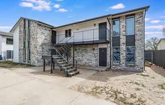 1527 El Monte