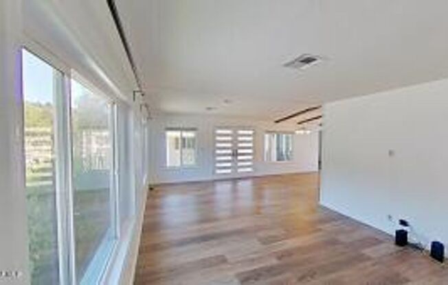 Beautiful forest setting in Westlake Village!