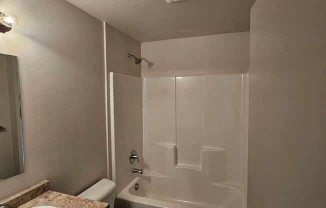 1 bed, 1 bath, $1,260, Unit CPC-A305