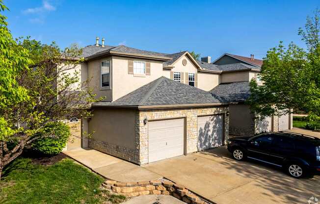 Pinecrest Townhomes