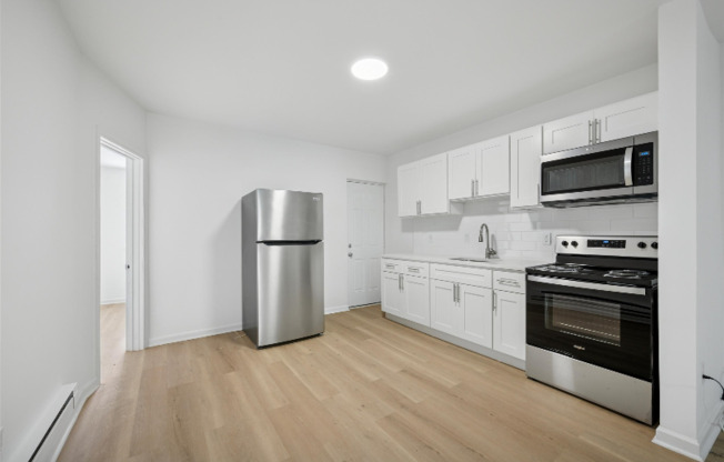 318 W BERKLEY ST