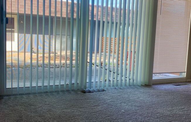 1 bed, 1 bath, 564 sqft, $785, Unit 65B