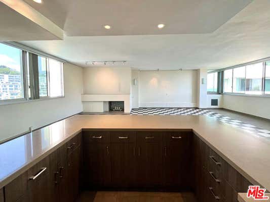 1 bed, 1 bath, 1,051 sqft, $5,400, Unit 602