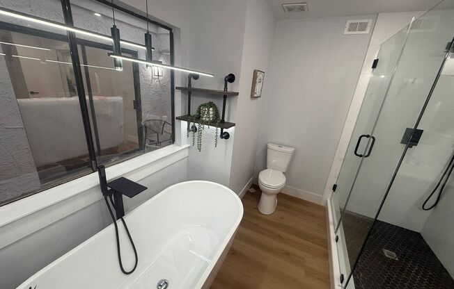 3 beds, 2 baths, $2,200