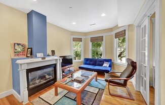 292 WESTERN AVE