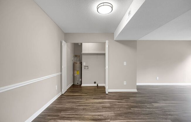 2 beds, 2 baths, 1,035 sqft, $1,225, Unit 403-H