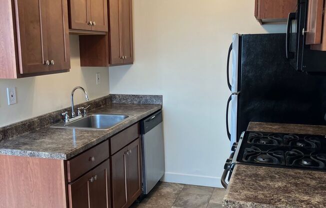 1 Bedroom Apartment in Bancroft Neighborhood