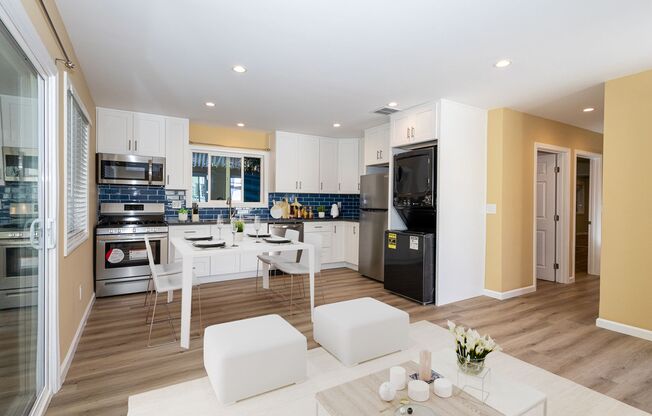 2 Bedroom ADU - Centrally located - Private yard