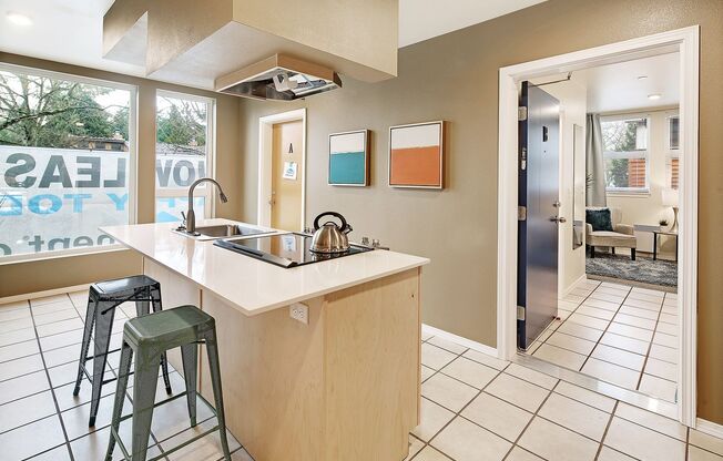 Lago aPodments- Comfortable and Affordable Living!