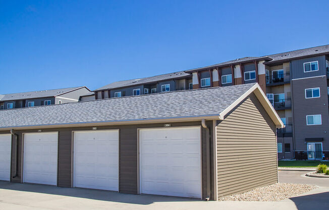 our apartments offer Detached Garages