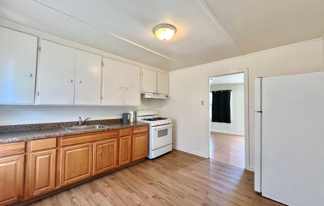 2 Bedroom Home with Spacious Backyard