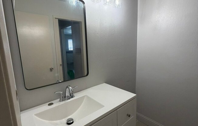 320 Franciscan Ct apt 4 4