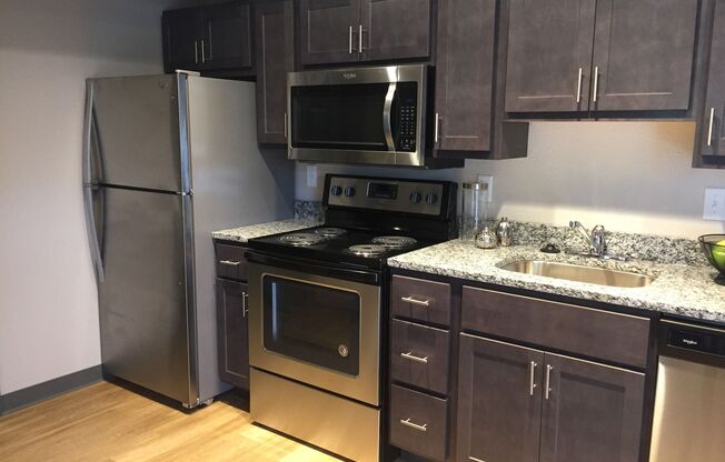 1 bed, 1 bath, 372 sqft, $1,190