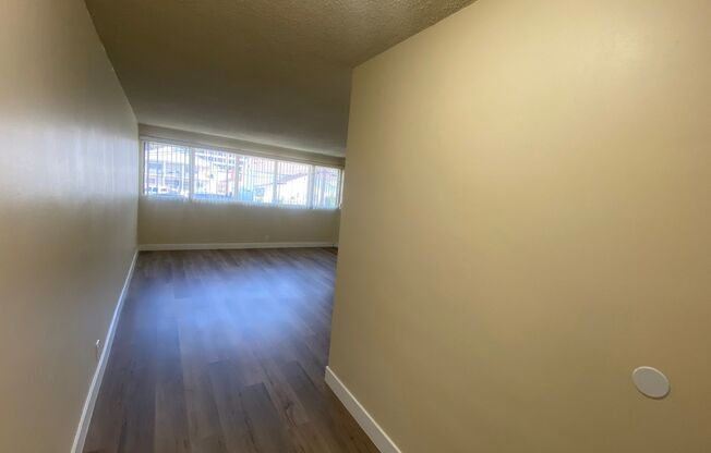 1 bed, 1 bath, 605 sqft, $1,995, Unit 15