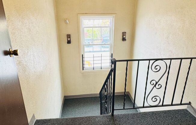 1 bed, 1 bath, $1,250, Unit 3A