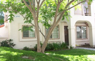 Cute and Cozy 1Br/1Ba located in Stony Brook in Sabre Springs