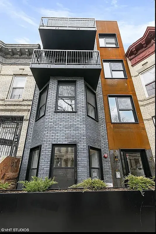 307 CORNELIA ST