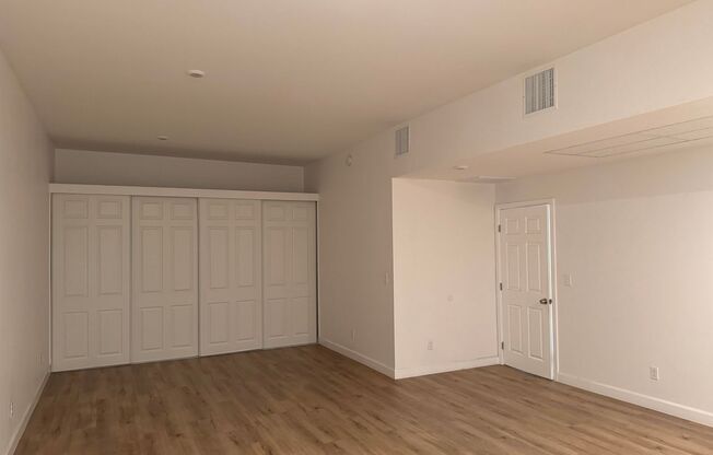 1 bed, 1 bath, 1,108 sqft, $2,395, Unit 1106