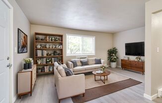 1 bed, 1 bath, 520 sqft, $899, Unit 996 - C7