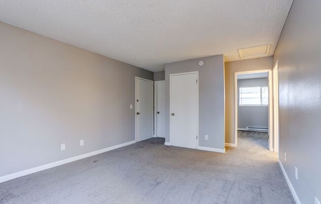 2 beds, 1 bath, 732 sqft, $1,495, Unit 36
