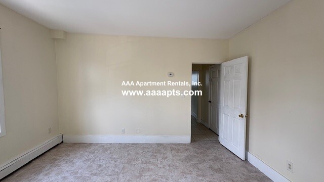 111 113 BROOKLINE ST