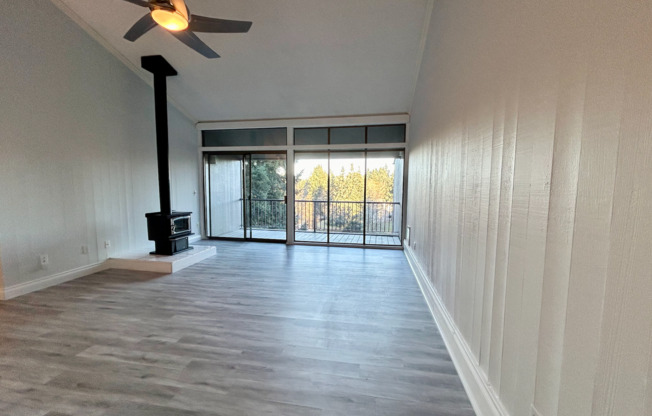 Sixty 01 Condominiums - Redmond