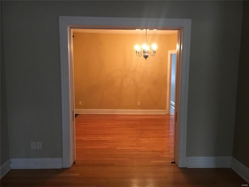 Beautiful home within walking distance to the The Grove.