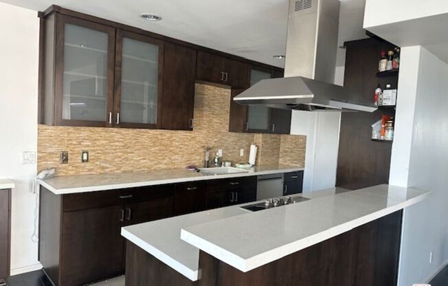 10701 Wilshire Blvd