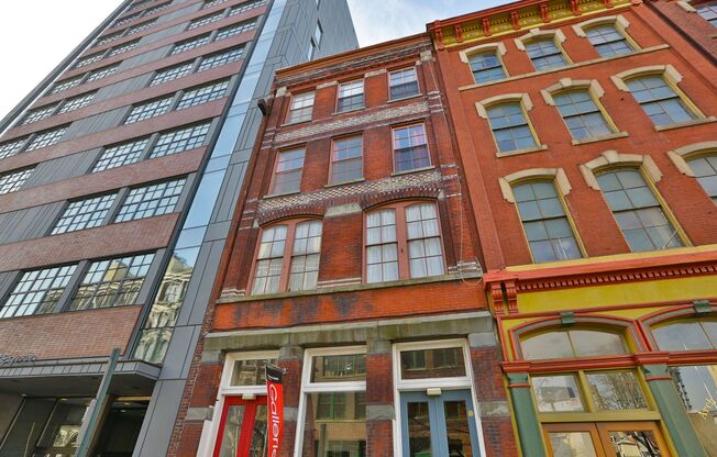 116-118 Arch Street, LLC