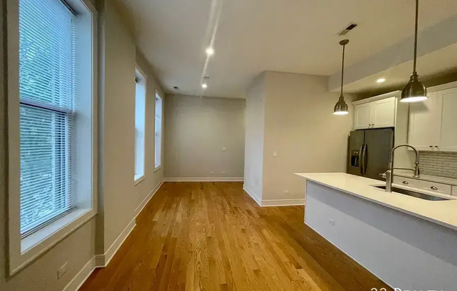 1800 S Throop St # 2C