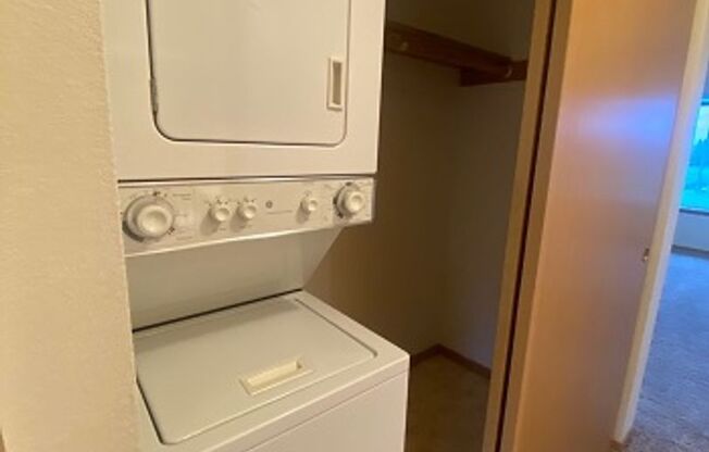 1 bed, 1 bath, 628 sqft, $1,625, Unit 236