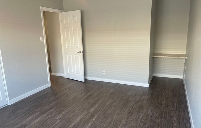 2 beds, 1.5 baths, 1,050 sqft, $3,340, Unit 4722-14