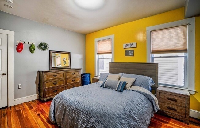 7 TREADWAY RD