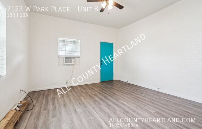 2123 W PARK PL