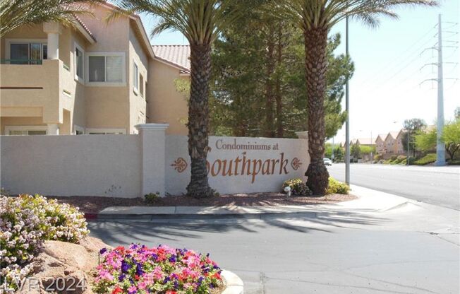 2 beds, 2 baths, $1,450, Unit # 2044