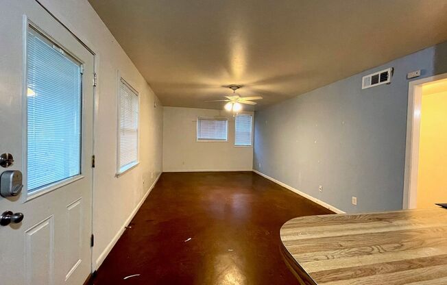 1108 W 22nd Street