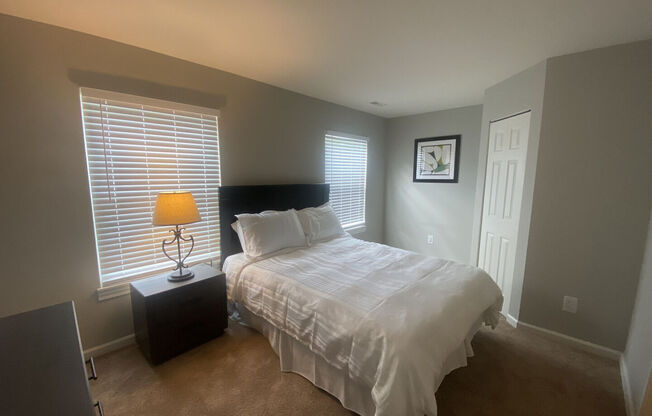 2 beds, 2 baths, 1,045 sqft, $1,843