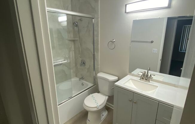 1400 Estate Dr