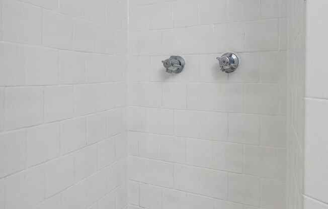 2 beds, 2 baths, 825 sqft, $1,200, Unit K738 - 311 - 208