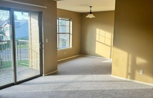 2 beds, 2 baths, 918 sqft, $1,495, Unit 4928-103