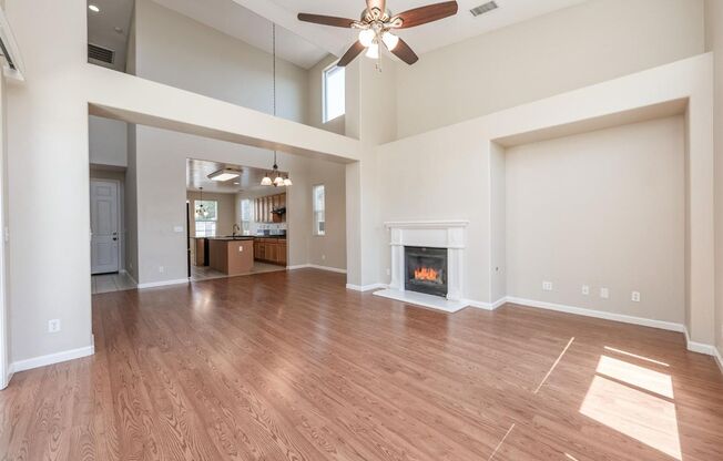 Beautifully Updated North Clovis 3/3