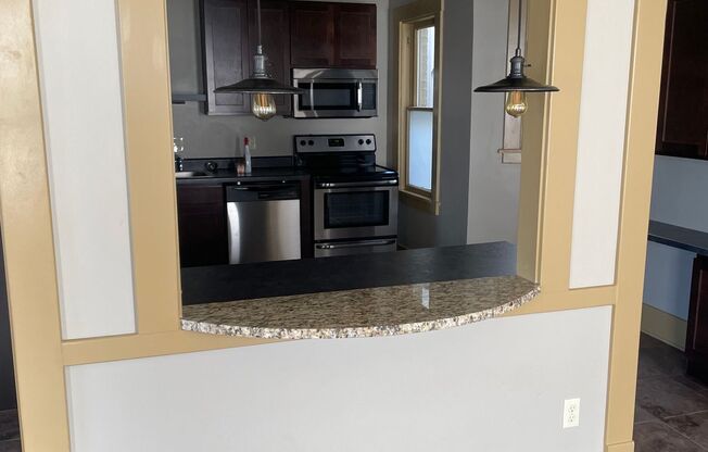 Wellsport/Portswell - Large Luxurious Living Spaces!