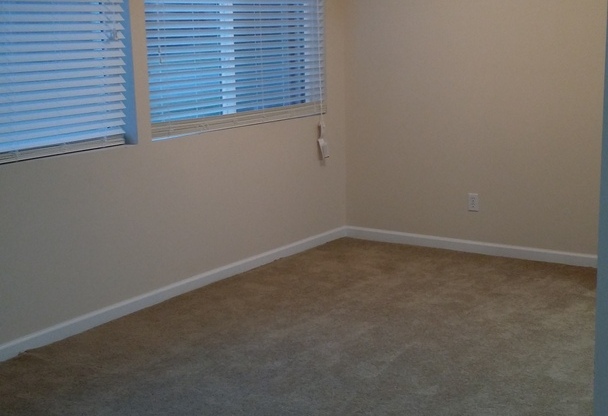 2 beds, 2 baths, 1,163 sqft, $1,295, Unit 107