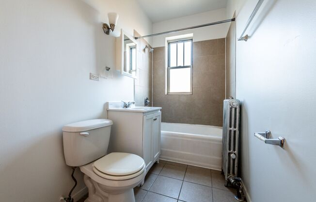 234 E 109th