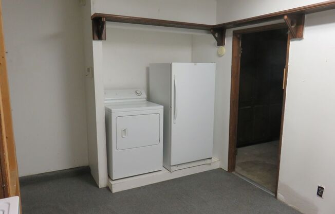 4 beds, 2 baths, $2,500