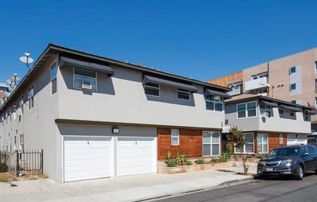 201–209 E 12th Street in Long Beach,